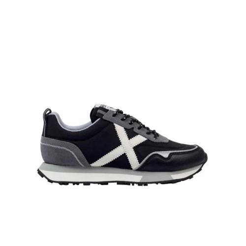 ZAPATILLA MUNICH MUJER  8215017 NEGRA Y BLANCA 1